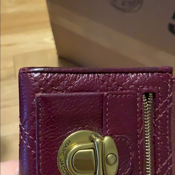 Classic Marc Jacobs Continental Wallet - Picture 12 of 15